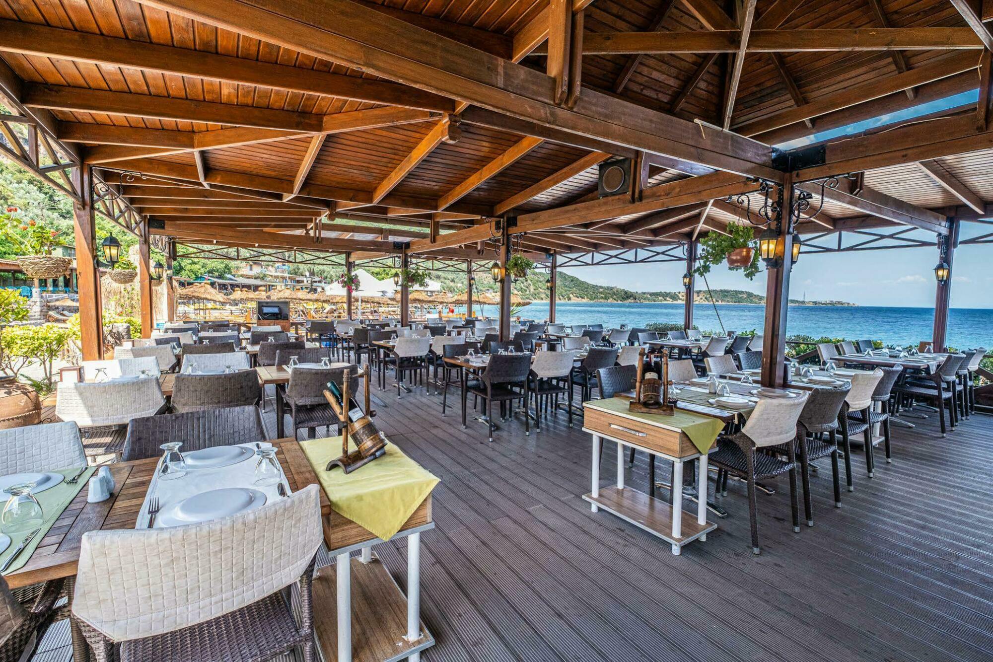 Assos Kervansaray Hotel - Special Category Exterior photo